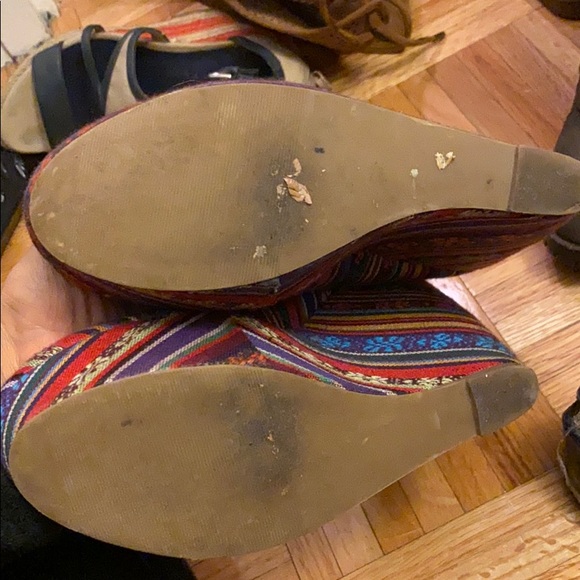 Moving sale - Colors wedges - Picture 3 of 3